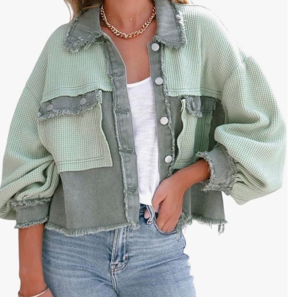 Women’s Waffle Knit Colorblock Cropped Shacket in Matcha Green sz lg NWT